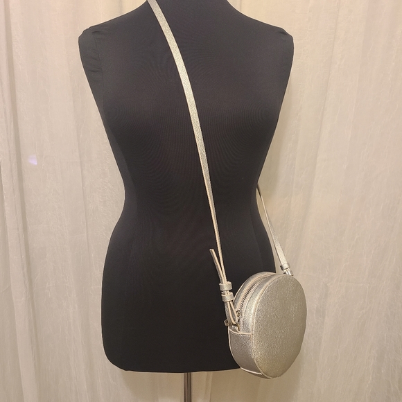 JustFab Handbags - Just Fab Silver Crossbody